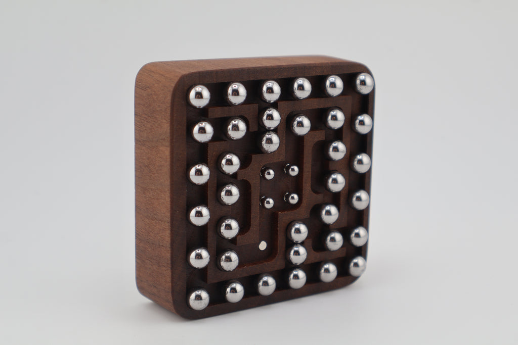 Walnut shuffle puzzle 1 sided