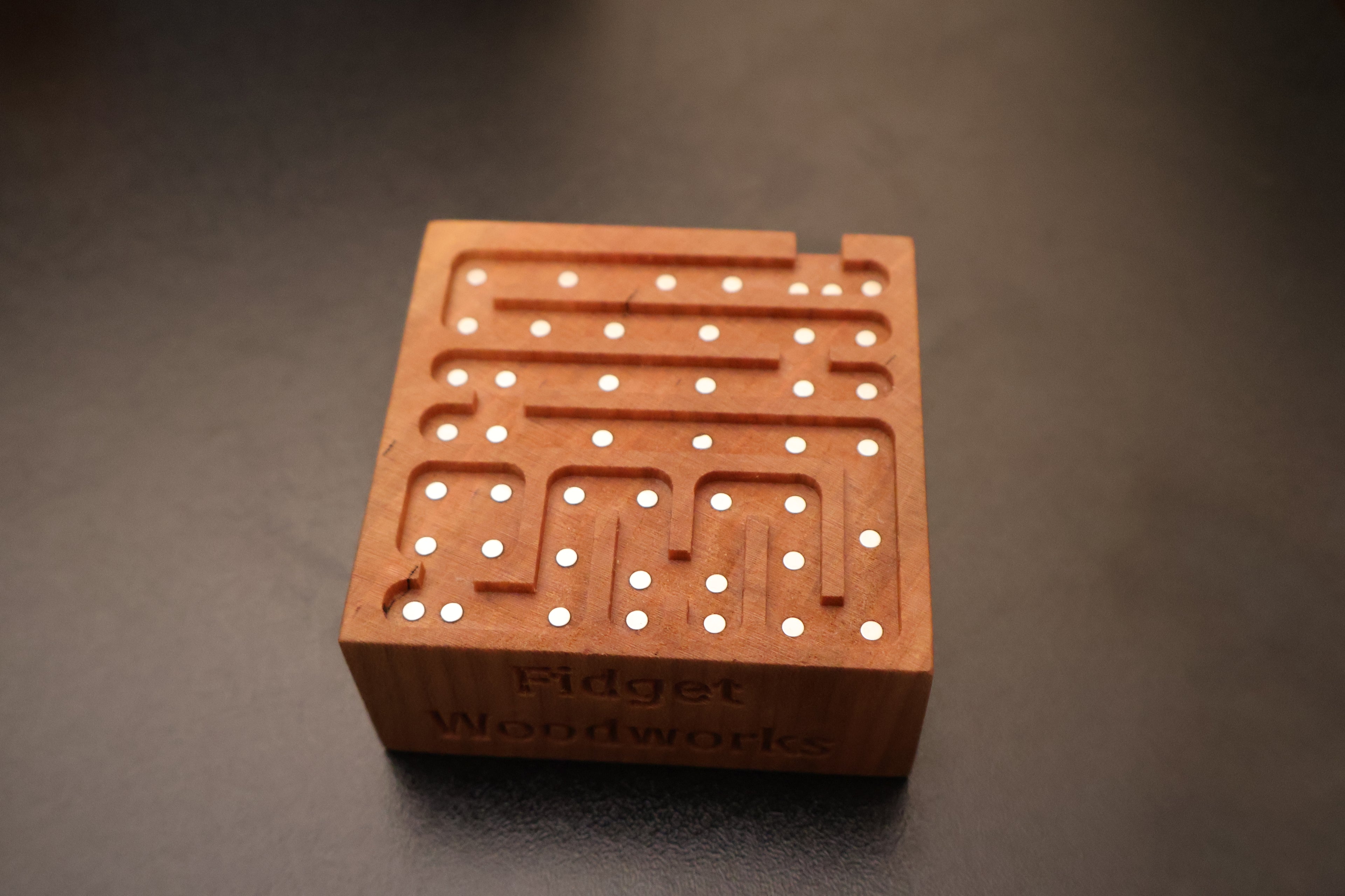 Maple Magnetic Maze Fidget Toy (1 maze)